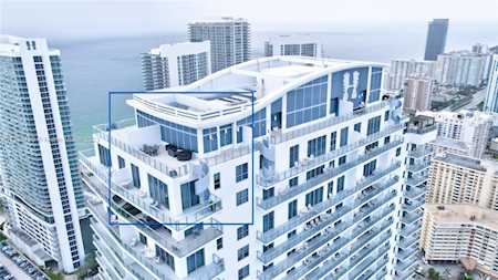 Address Withheld Hollywood, FL 33019