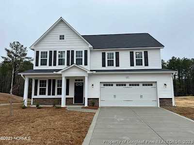 635 Angel Oak Dr Bunnlevel, NC 28323