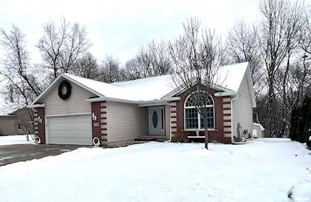 728 10th Avenue Court Hampton, IL 61256
