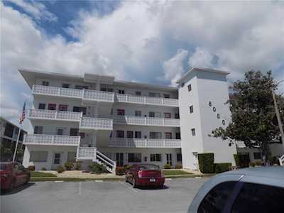 8055 112th St #404 Seminole, FL 33772