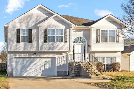 1059 Cindy Jo Ct Clarksville, TN 37040
