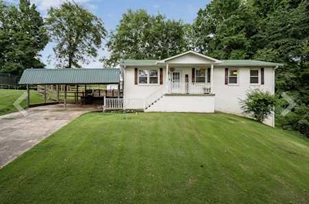 122 Amber Lynn Circle Columbia, TN 38401
