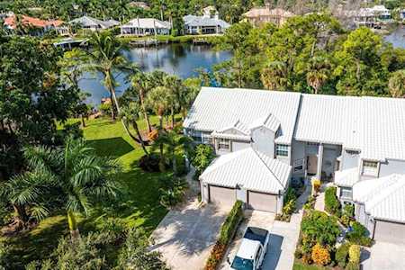 8994 SE Riverfront Terrace Tequesta, FL 33469