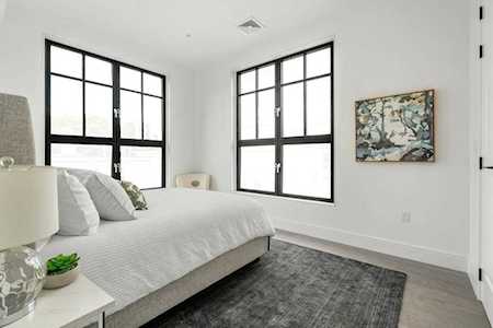 8 Leverett #2 Brookline, MA 02445