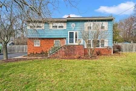 25 Ventnor Drive Edison, NJ 08820