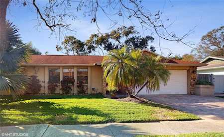 10062 121st St Seminole, FL 33772
