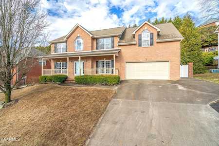 8341 Harbor Cove Dr Knoxville, TN 37938