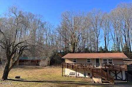 1644 Horace Taylor Ct Maryville, TN 37803