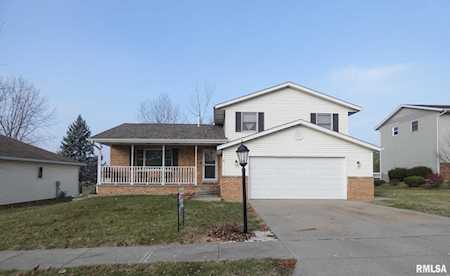 8 E Yorktown Ct Washington, IL 61571