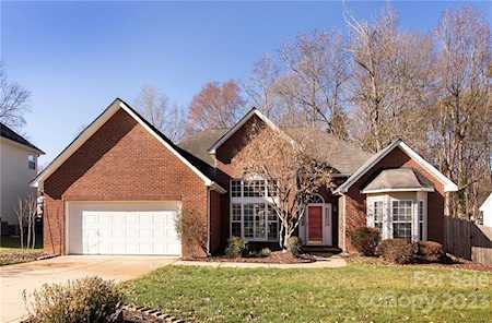 12521 Vantage Point Ln Huntersville, NC 28078