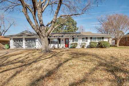 508 Tumbleweed Drive Hurst, TX 76054