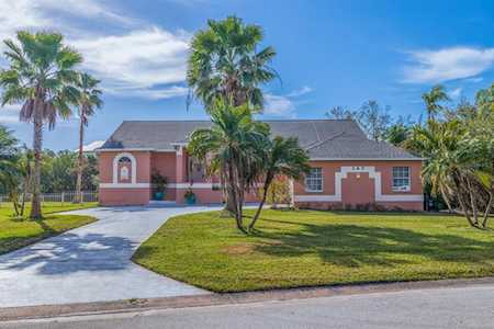 265 Bath Club Blvd S North Redington Beach, FL 33708
