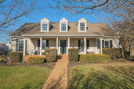2844 Jessie Ct Thompsons Station, TN 37179