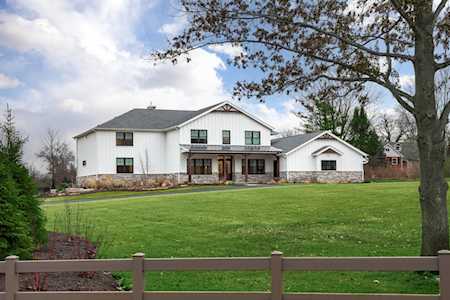 1N443 Indian Knoll Rd West Chicago, IL 60185
