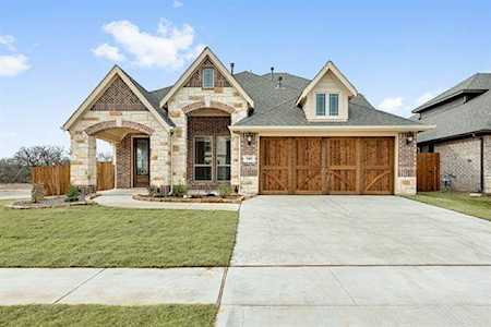 501 Livia Street Burleson, TX 76028