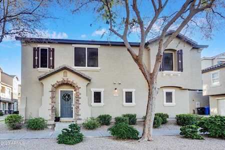 1347 S Sabino Drive Gilbert, AZ 85296