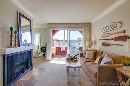 840 Turquoise St #104 San Diego, CA 92109