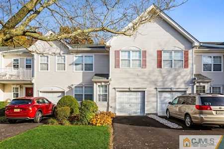 77 Pennsbury Way East Brunswick, NJ 08816
