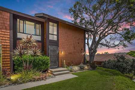 2465 Caminito Ocean Cove Cardiff By The Sea, CA 92007
