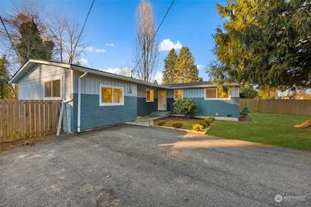 30225 13th Ave S Federal Way, WA 98003