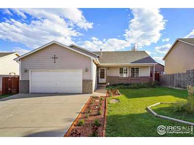 2706 Hawk Dr Evans, CO 80620