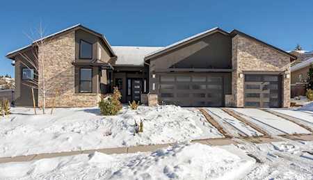 4041 Whispering Pine Loop Reno, NV 89519