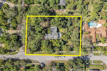 6680 SW 67th Ave South Miami, FL 33143