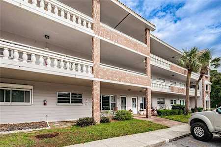 2460 Persian Dr #20 Clearwater, FL 33763