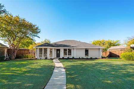 5 Valleycrest Court Allen, TX 75002