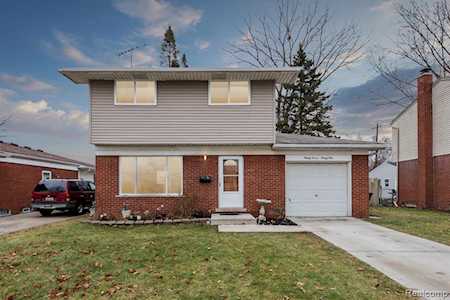 9791 Katherine St Taylor, MI 48180