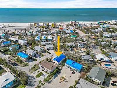 5509 Oak Ridge Ave Fort Myers Beach, FL 33931
