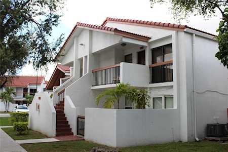7525 SW 153rd Pl #204-11 Miami, FL 33193