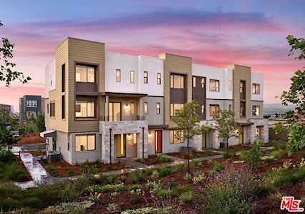 26939 Tanager Ln Valencia, CA 91381