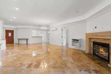707 Orange Ave #3B Coronado, CA 92118