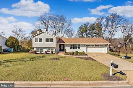 2416 Rocky Branch Rd Vienna, VA 22181