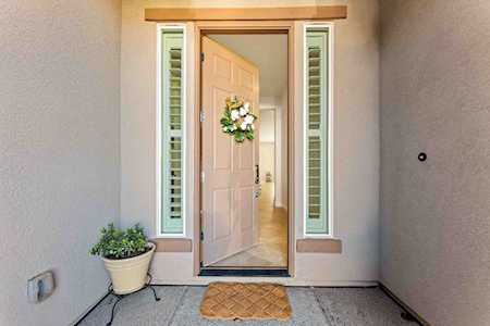 2064 Xavier Lane Roseville, CA 95747