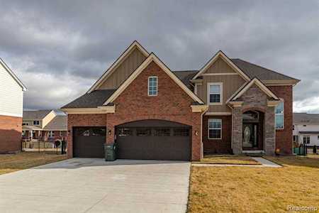 51604 Valleyview New Baltimore, MI 48051