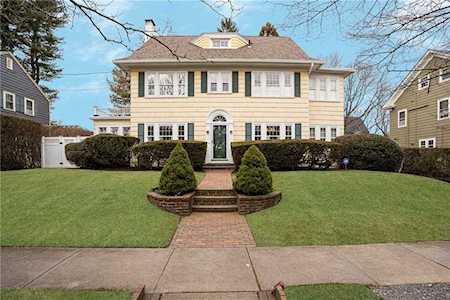 348 Doyle Ave Providence, RI 02906