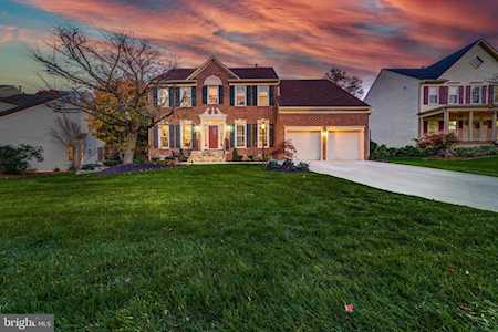13515 Portage Place Centreville, VA 20120