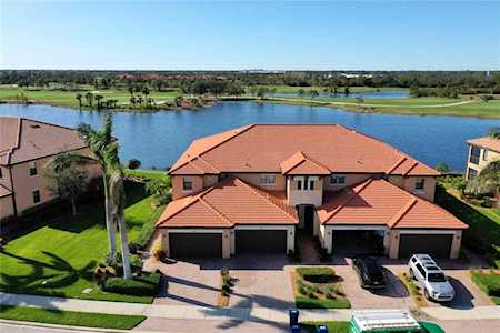 23491 Awabuki Dr #18-101 Venice, FL 34293