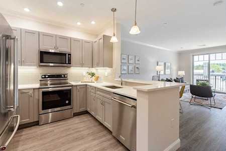 69 Foundry Street #413 Wakefield, MA 01880