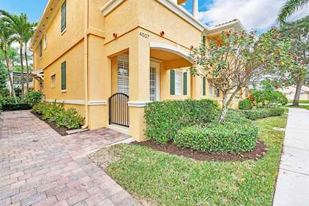 4507 Illicium Drive Palm Beach Gardens, FL 33418
