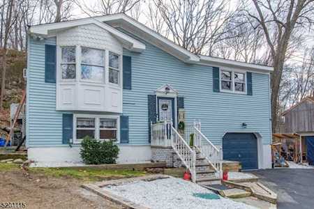 4 Cherry Tree Rd Vernon Twp., NJ 07462