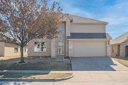 906 Simi Drive Arlington, TX 76001