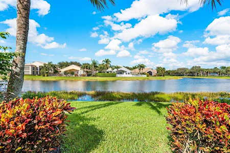 7078 Great Falls Circle Boynton Beach, FL 33437