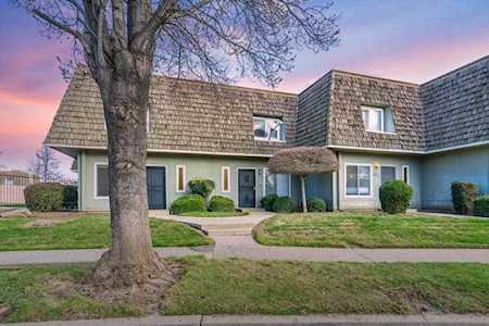 1644 W North Bear Creek Dr Merced, CA 95348