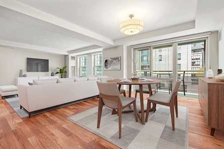 4 Battery Wharf #4305 Boston, MA 02109