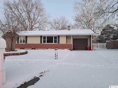 4900 Canterbury Ln Lincoln, NE 68512