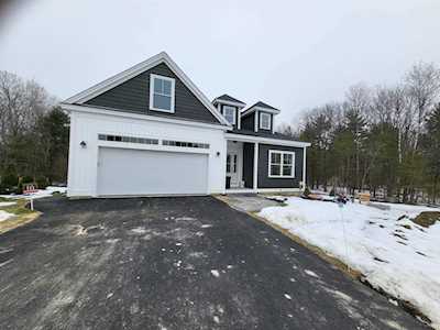 25 Wild Apple Ln #10 Exeter, NH 03833