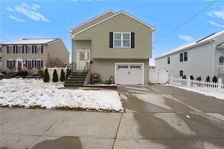 259 Cottage St Woonsocket, RI 02895
